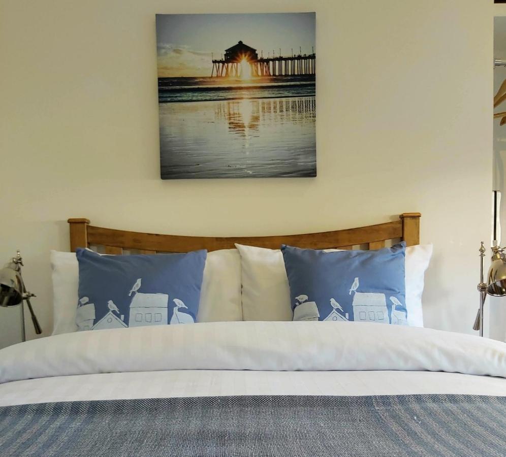 كْلانكتون أون سي Viva Guest House الغرفة الصورة