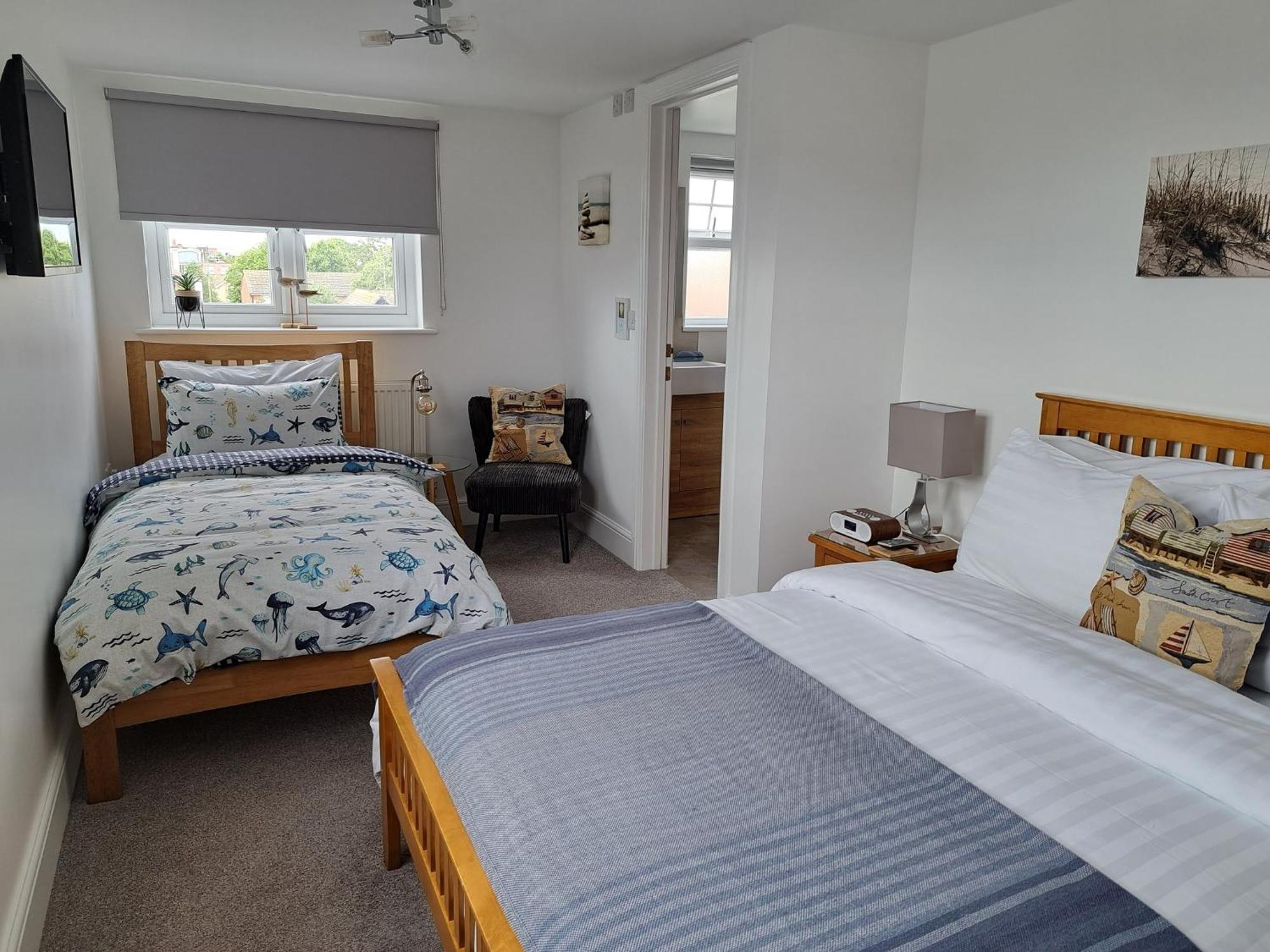 كْلانكتون أون سي Viva Guest House الغرفة الصورة